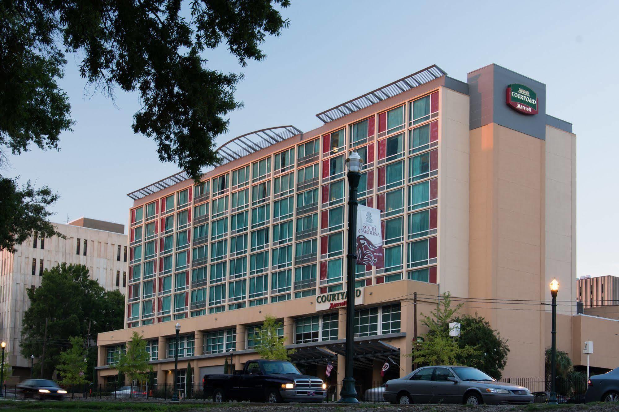 คอร์ตยาร์ด โคลัมเบีย ดาวน์ทาวน์ แอท ยูเอสซี Hotel ภายนอก รูปภาพ